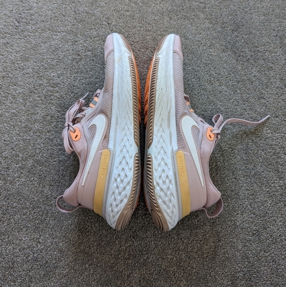 Nike react miller pink sunning shoes sneakers women's 9 - Picture 4 of 8